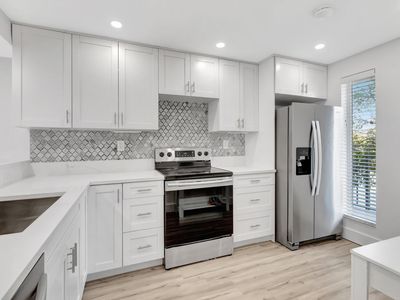 15 Royal Palm Way #2060, Boca Raton, FL, 33432