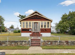 115 W 1st Ave, Runnemede, NJ 08078