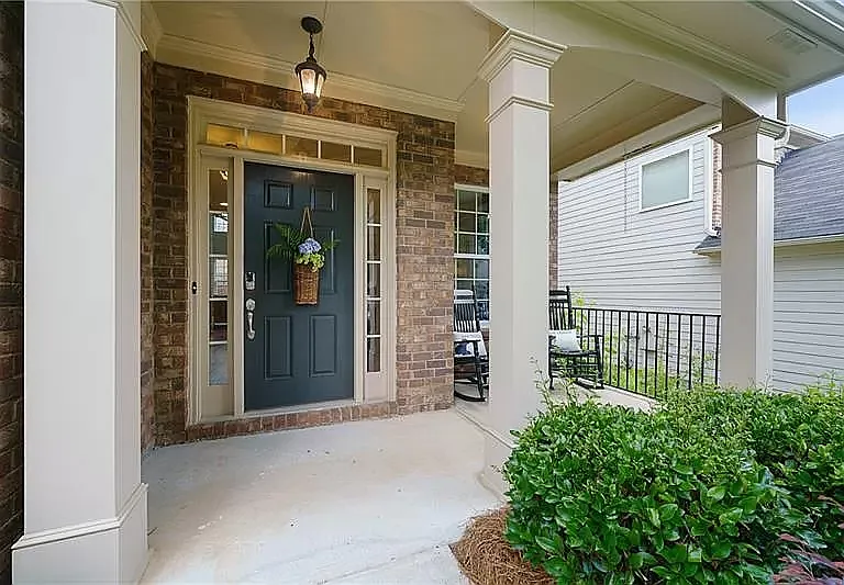 4745 Shiloh Springs Rd — Photo 2