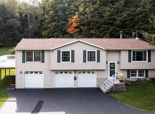 4762 Murphy Rd, Tully, NY 13159