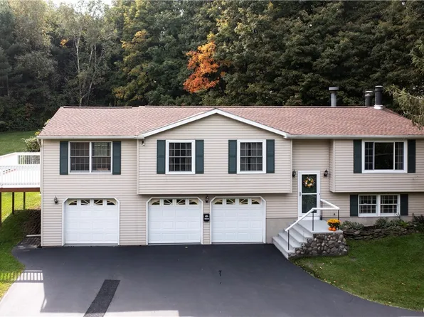 4762 Murphy Rd, Tully, NY 13159