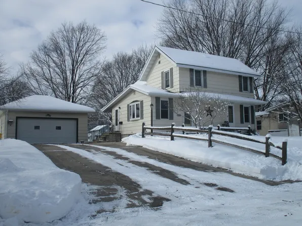 112 N Quinby Ave, Nora Springs, IA 50458