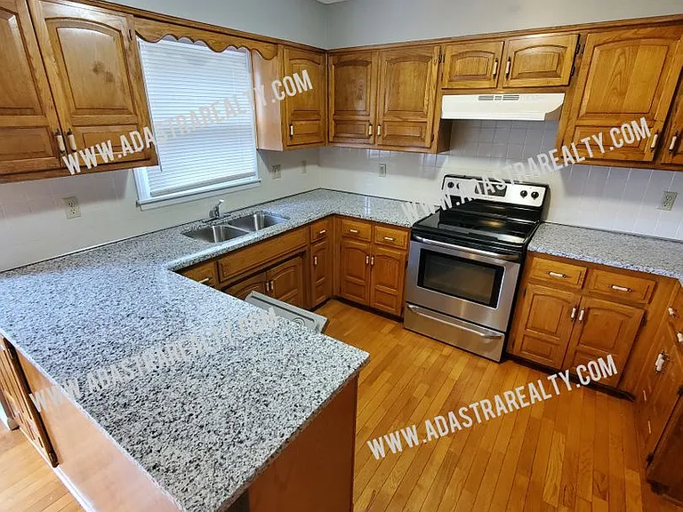 14801 W 123rd Ter — Photo 23