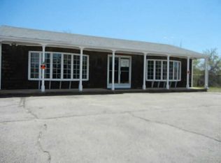 28 Gilbane St, Warwick, RI 02886