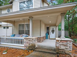 42 W Gaslight Pl, Spring, TX 77382