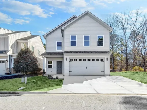 7608 Parkland Bnd, Fairburn, GA 30213