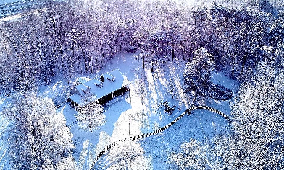 2nd image of 290 Deerwood Ct