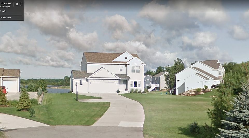 1st image of 17947 112th Ave