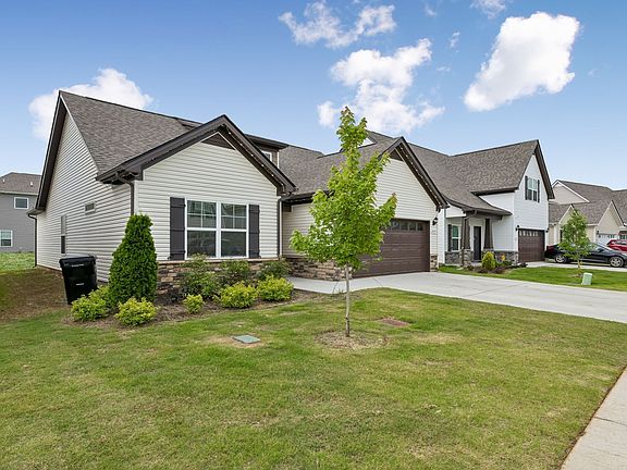 3rd image of 3625 Pimlico Ln