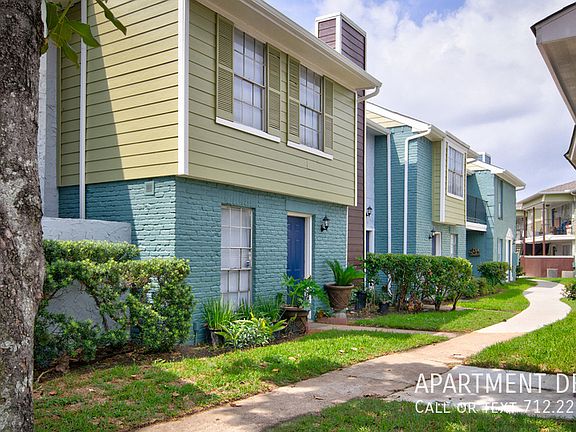 3rd image of 9907 Club Creek Dr #3163