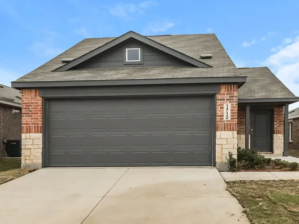 1712 Crossbill St, Forney, TX 75126