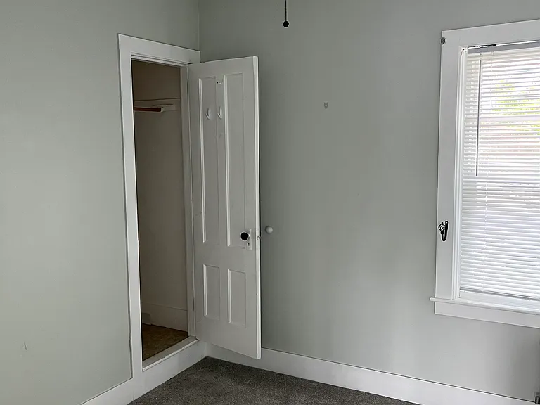 240 Centre St #2 — Photo 5