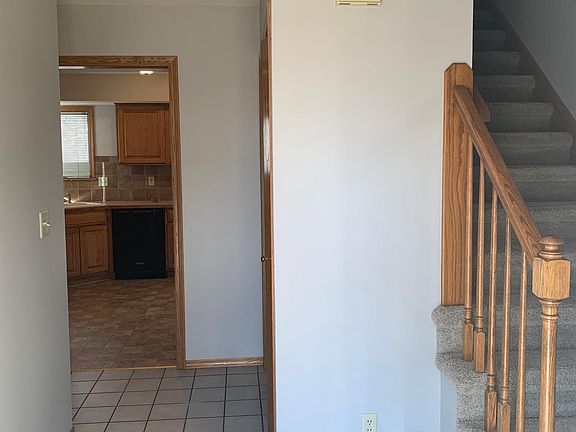3rd image of 4033 N Rushwood Cir