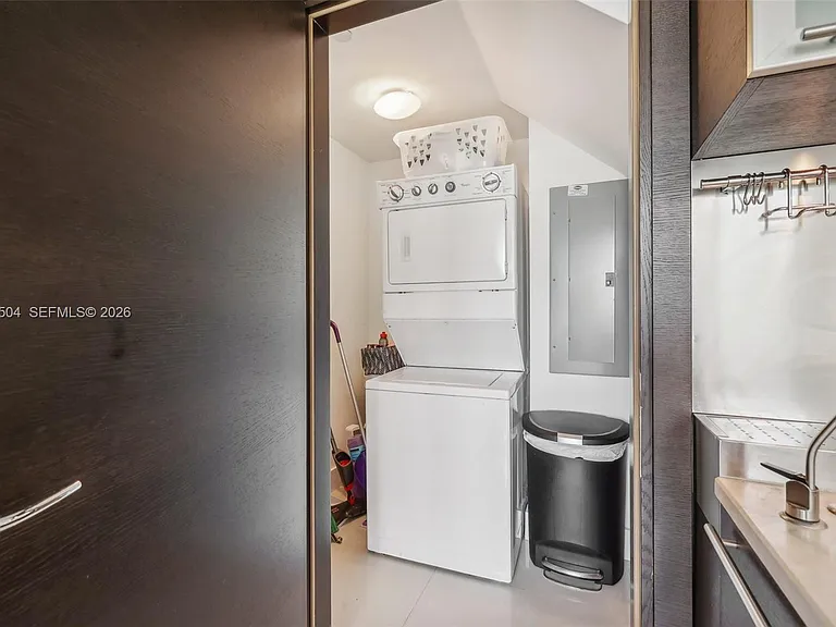 6000 Collins Ave #306 — Photo 11