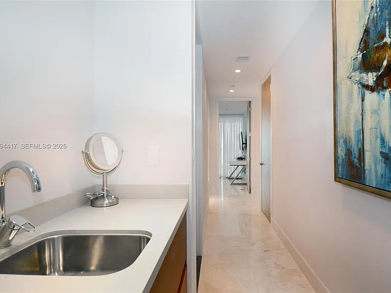 1100 Biscayne Blvd #6104 — Photo 25