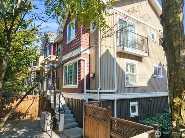 7406 4th Avenue NE, Seattle, WA 98115