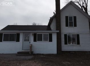 10078 E Coldwater Rd, Davison, MI 48423