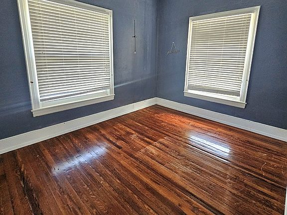 17th image of 156 Claude Ln