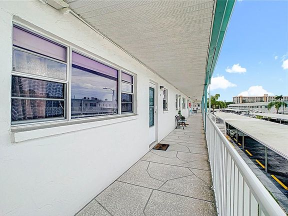 4th image of 5286 81st St N APT 18