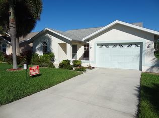 17822 Acacia Dr, North Fort Myers, FL 33917