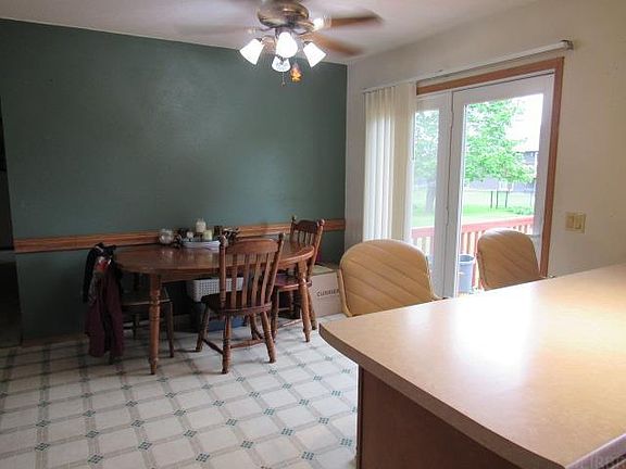 5th image of 1608 Breca Ridge Dr