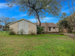 9009 Sawtooth Ln #B, Austin, TX 78729