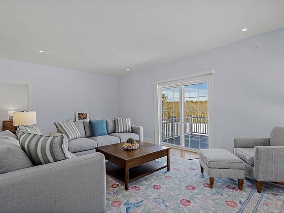 4th image of 6 Chickadee Way #23