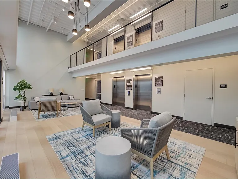 TL Residences — Photo 32
