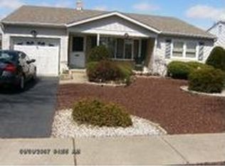 11 Duxbury Rd, Toms River, NJ 08757