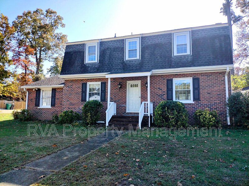 1st image of 4439 Berkshire Ln