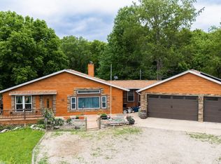 406 W Fast Ave, Mackinaw, IL 61755