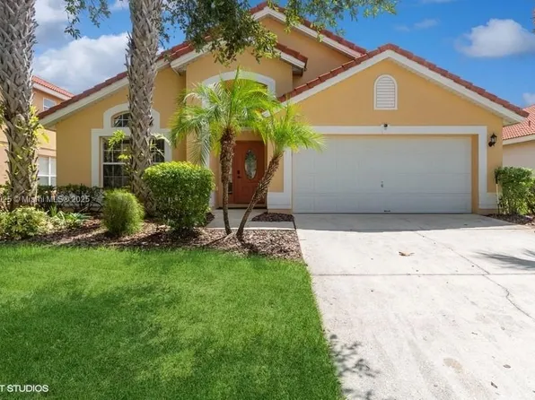 144 Sevilla Ave, Davenport, FL 33897