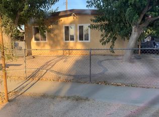 38816 8th St E, Palmdale, CA 93550