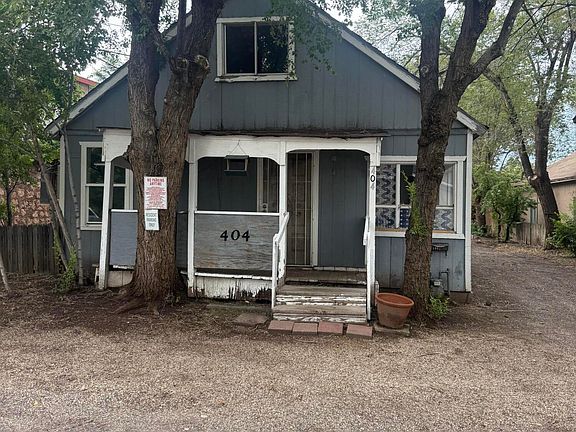 2nd image of 404 S Verde St