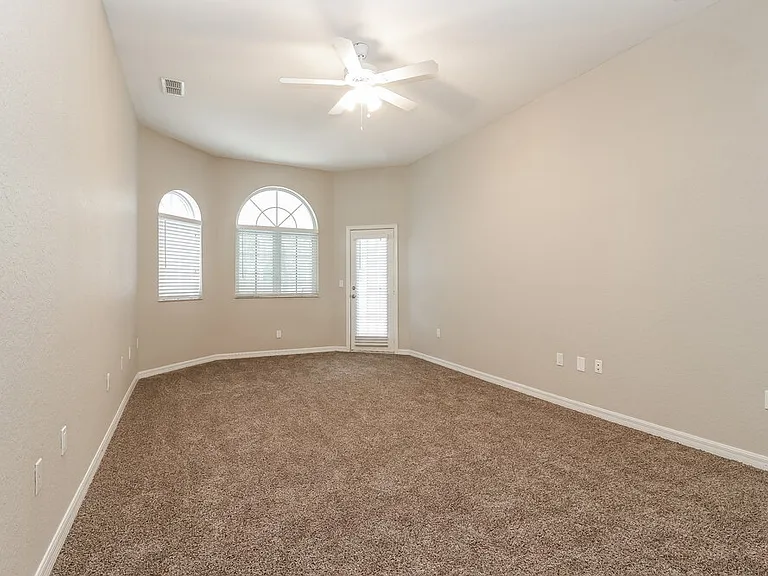 11075 Marvelwood Rd — Photo 7