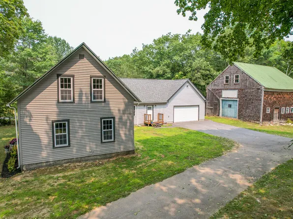497 N Parish Road, Turner, ME 04282