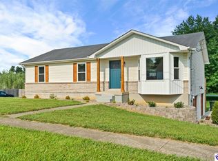 200 Lilac Ct, Radcliff, KY 40160