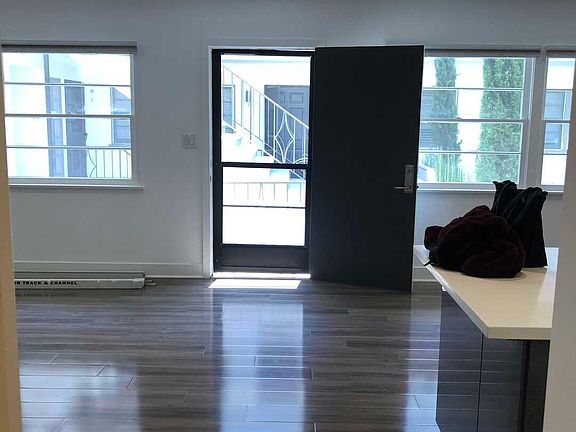 4th image of 615 Ocean Ave #K