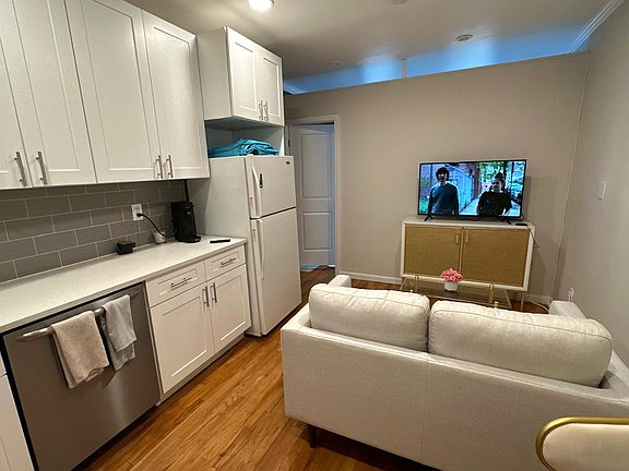 3rd image of 118 W 3rd St APT 3