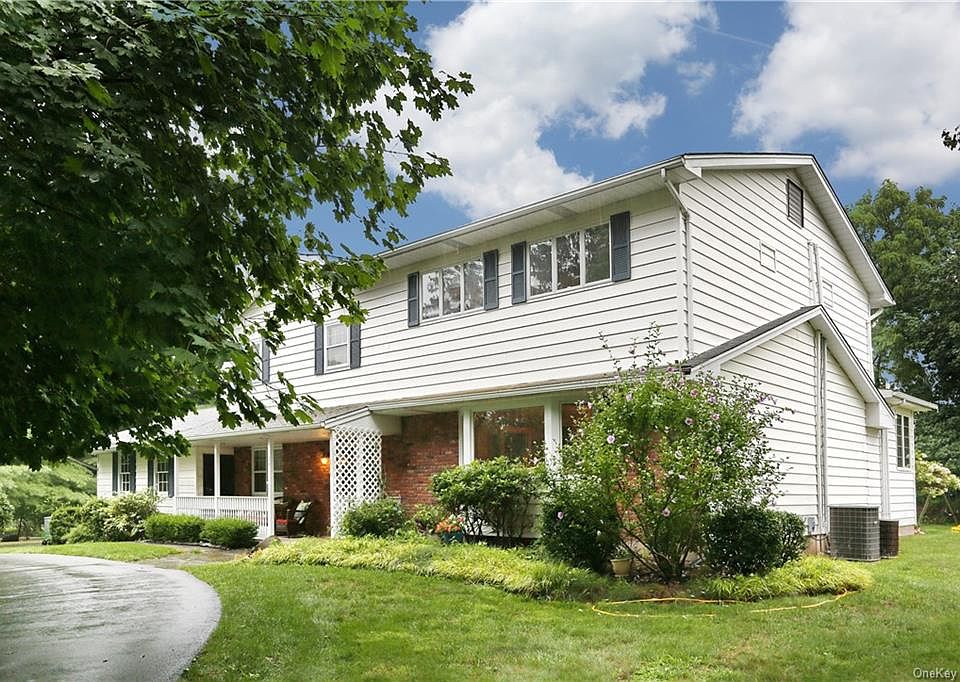 2A Briarwood Ln, Suffern, NY 10901 Zillow