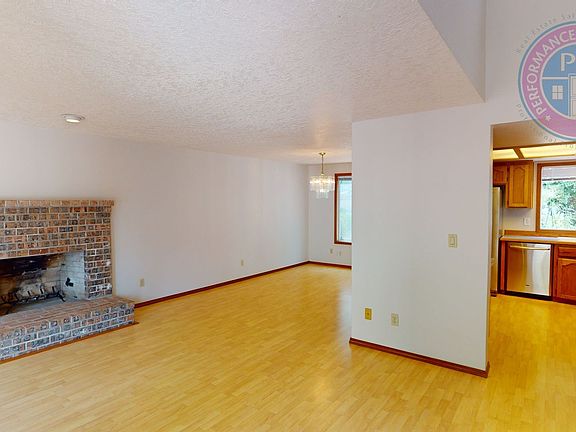 3rd image of 2077 SE 73rd Ave
