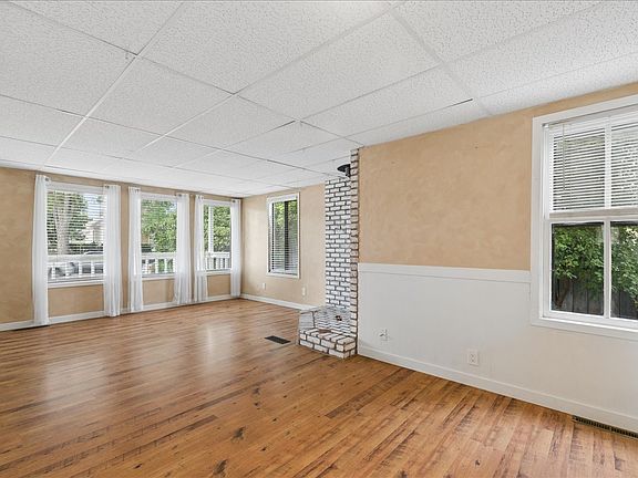5th image of 1219 9th Ave S