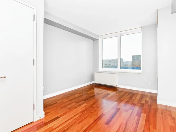 640 West 237th Street image 9 of 21