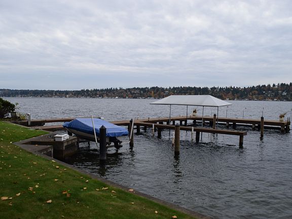 Dock