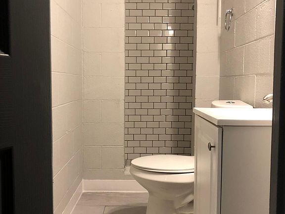 2nd image of 500 E Louisiana Ave #5