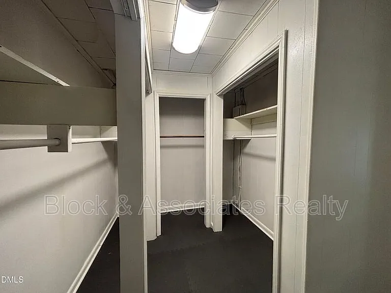 87 Robert Thompson Rd — Photo 32