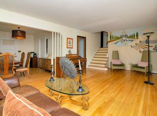 193 Intervale Rd, Teaneck, NJ 07666