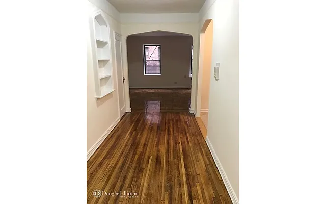 Sold by Douglas Elliman | media 14