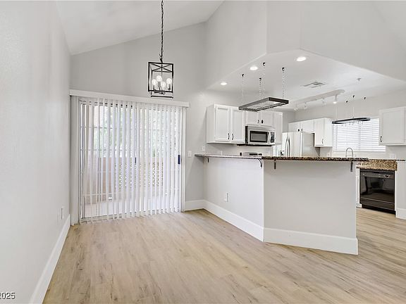 5th image of 2925 Wigwam Pkwy APT 1021