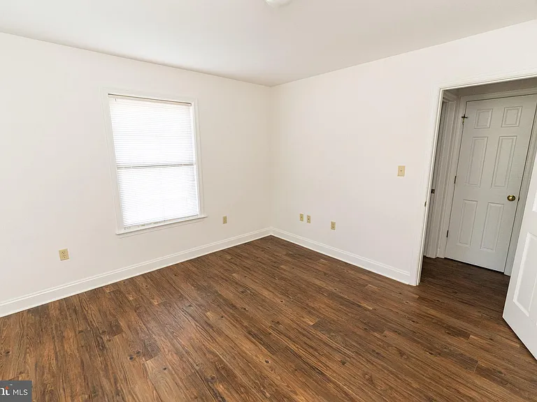 804 Travers St #2 — Photo 25